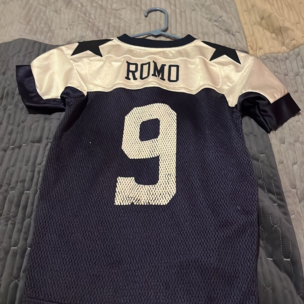 Boys Dallas cowboys Romo jersey - Picture 2 of 2